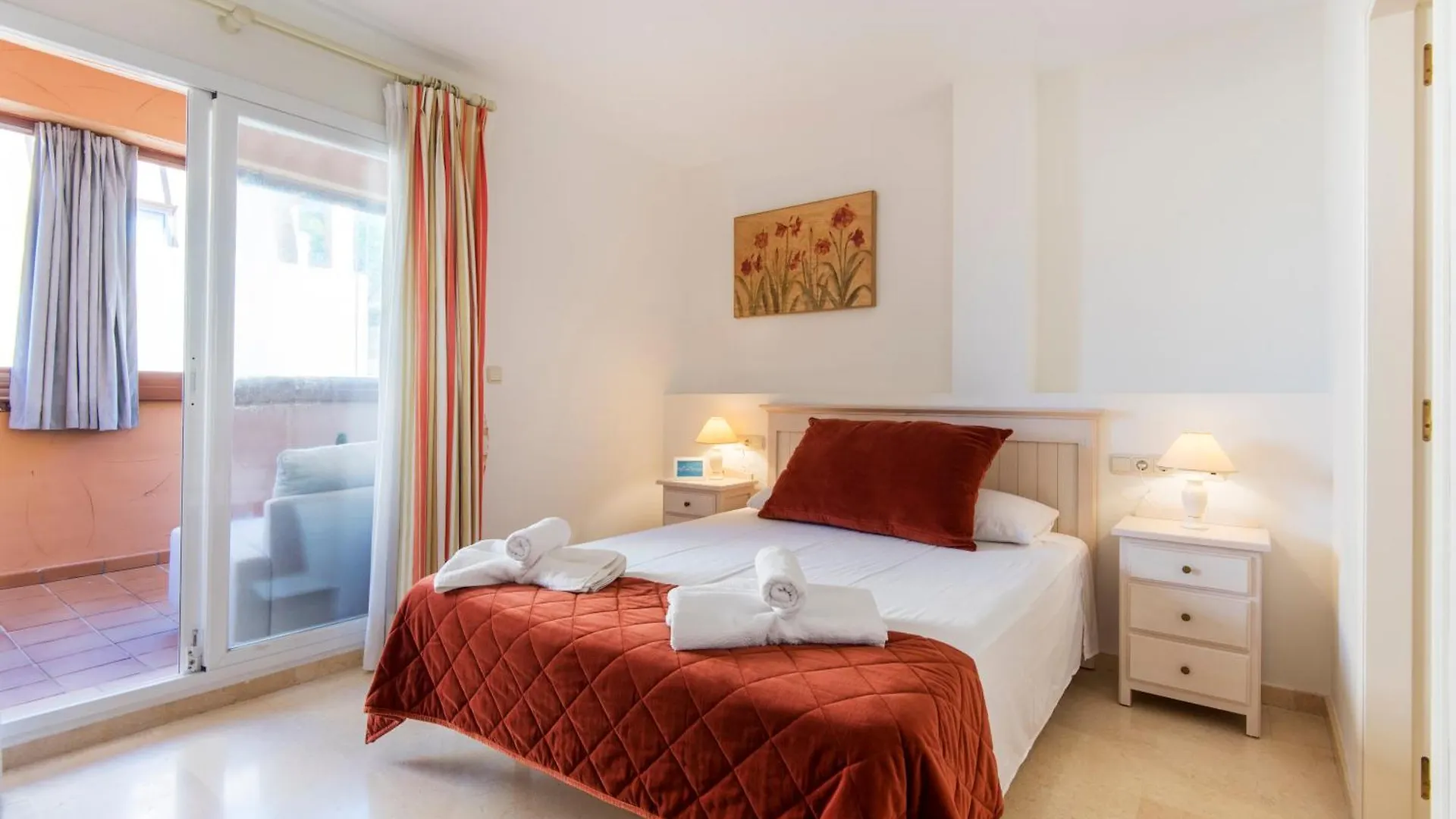 Rentandhomes Penthouse Elviria Golf Marbella